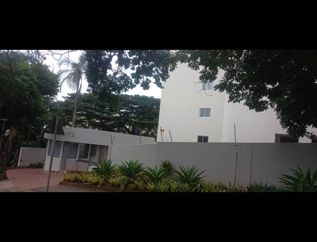 3 BEDROOM FLAT TO LET IN GLENWOOD
